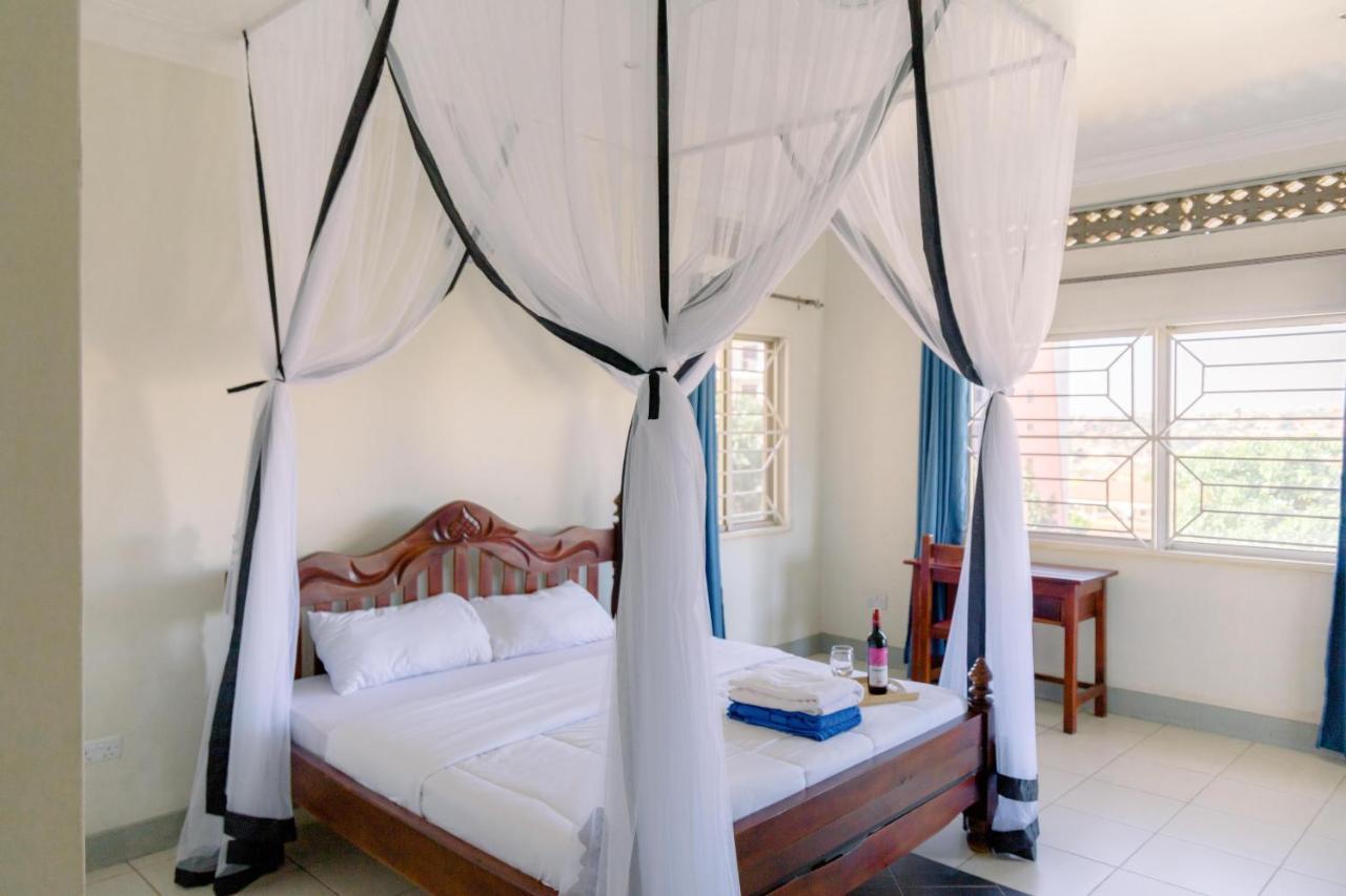 Luxury Acacia Villa With Kampala'S Best View 外观 照片