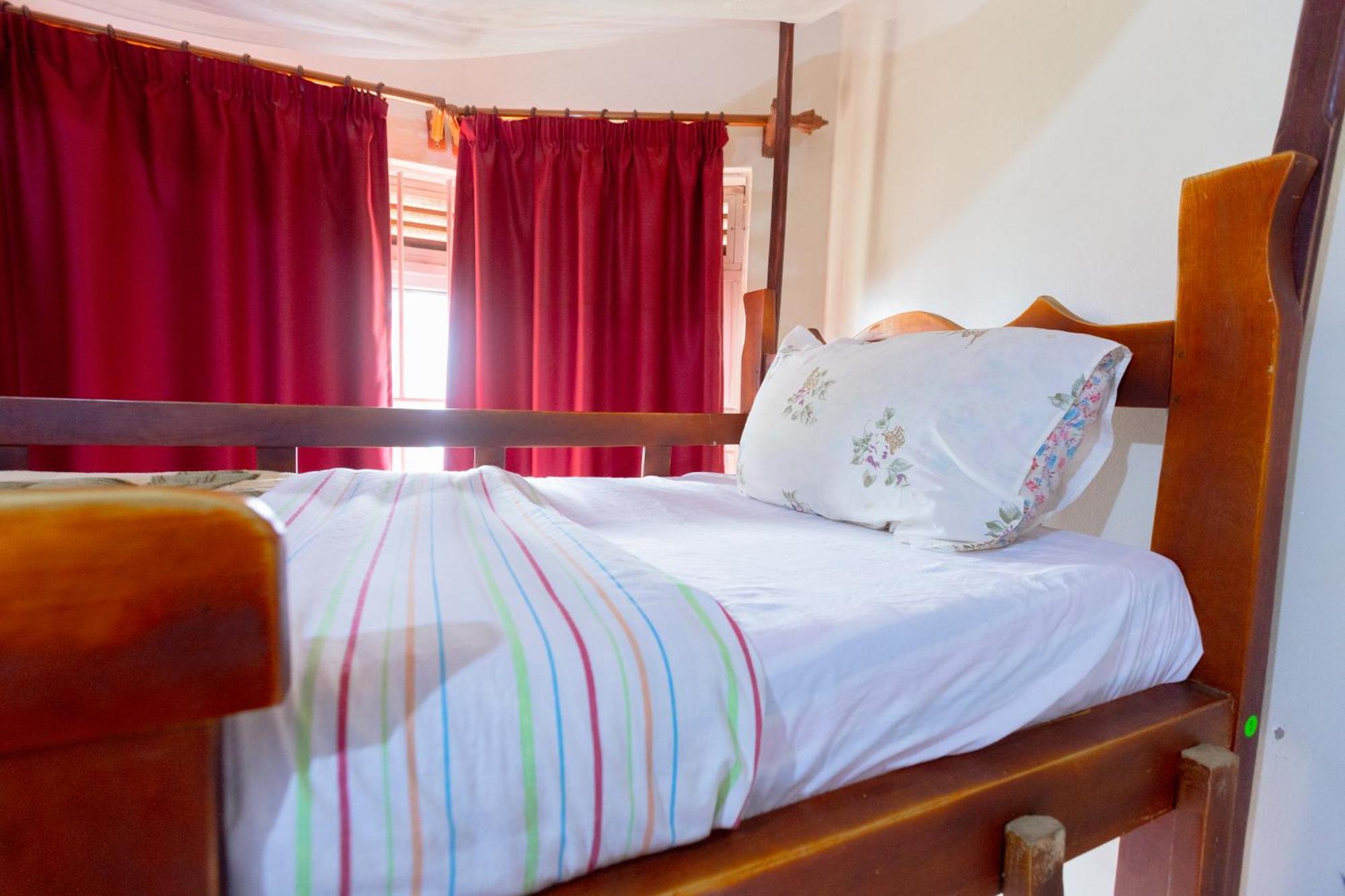Luxury Acacia Villa With Kampala'S Best View 外观 照片