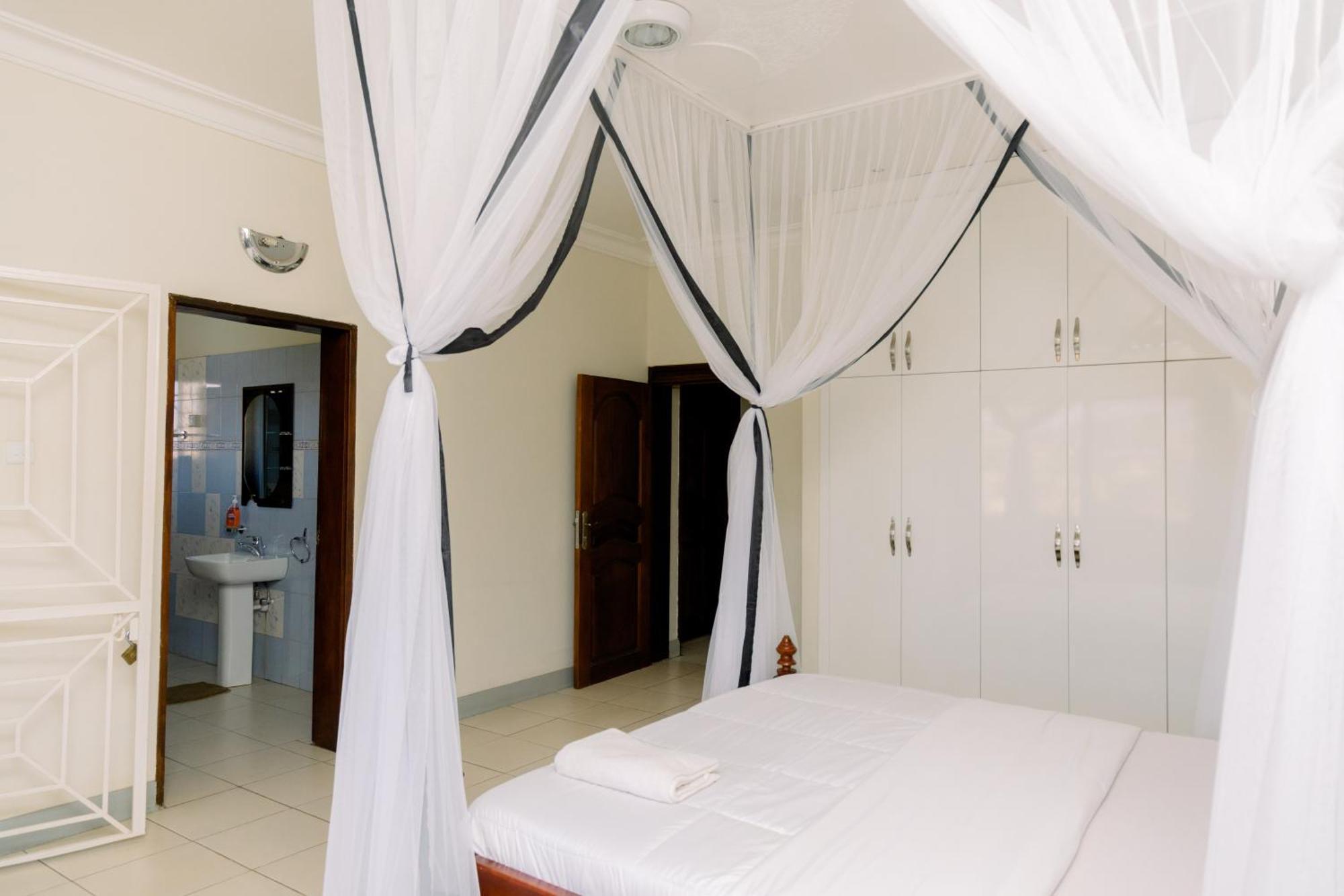 Luxury Acacia Villa With Kampala'S Best View 客房 照片